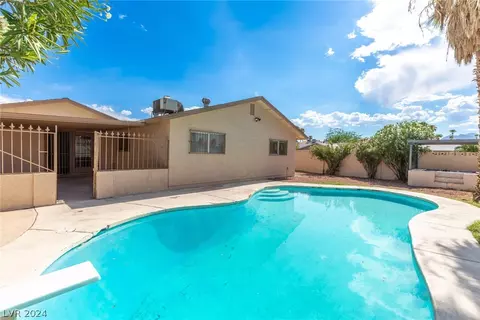 6340 Portola Rd, Las Vegas, NV 89108