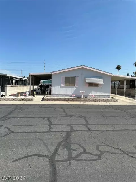 5474 Petaca Rd, Las Vegas, NV 89122