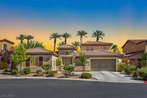7364 Salvadora Pl, Las Vegas, NV 89113