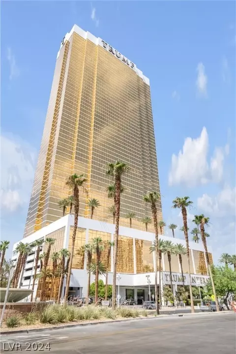 2000 N Fashion Show Dr #4303, Las Vegas, NV 89109