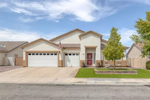 1774 Lakewood Dr, Henderson, NV 89012