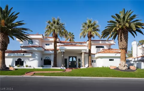 42 Innisbrook Ave, Las Vegas, NV 89113