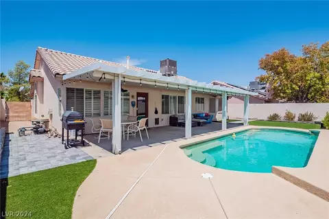 2114 Buckeye Reef St, Henderson, NV 89002