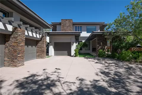 10 Drifting Shadow Way, Las Vegas, NV 89135