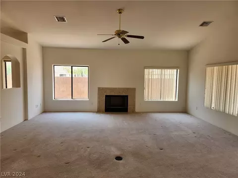1446 Palm Dr, Laughlin, NV 89029 photo 4