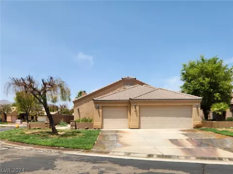 1446 Palm Dr, Laughlin, NV 89029