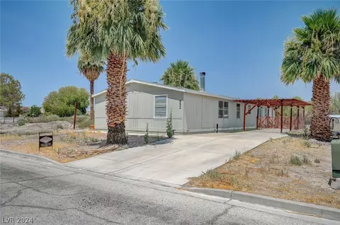 552 White Domes Dr, Overton, NV 89040