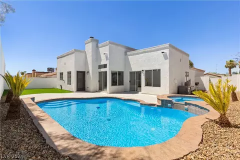 405 Lucy St, Henderson, NV 89015