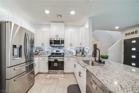 4475 Sapphire Moon Ave, North Las Vegas, NV 89084