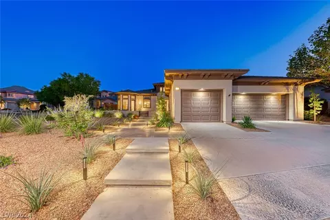 7 Desert Highlands Dr, Henderson, NV 89052