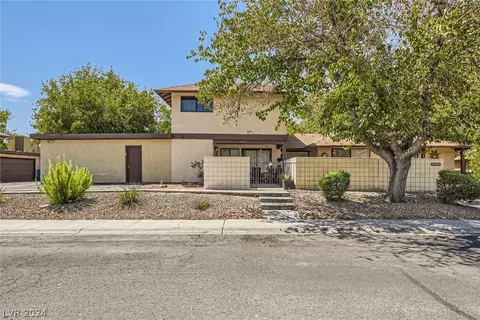 5102 Village Dr #49, Las Vegas, NV 89142