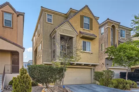 10762 Holmfield St, Henderson, NV 89052