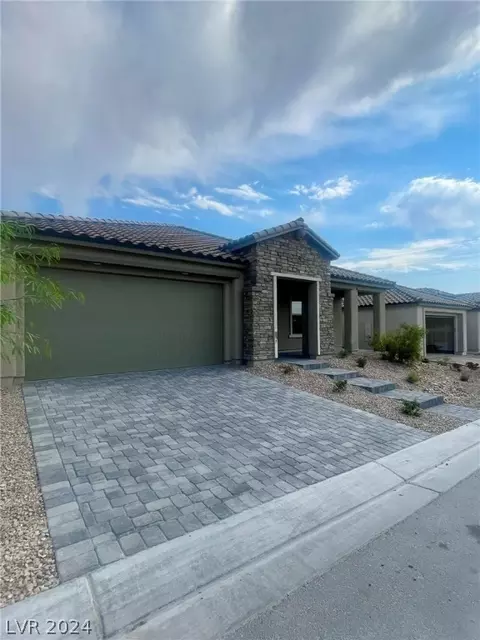 10850 Delparke Valley Ave, Las Vegas, NV 89166
