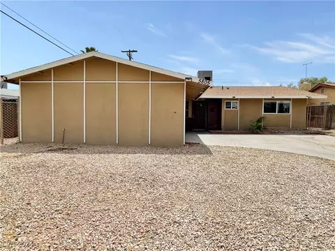 5805 Apple Valley Ln, Las Vegas, NV 89108