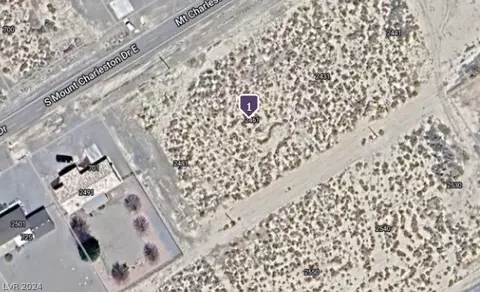 667 Mount Charleston Dr, Pahrump, NV 89048