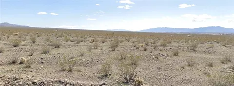 1661 E Hardscrabble St, Pahrump, NV 89060