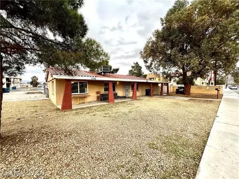 1706 Breckenwood Ct, Las Vegas, NV 89115