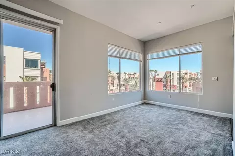 79 E Agate Ave #408, Las Vegas, NV 89123
