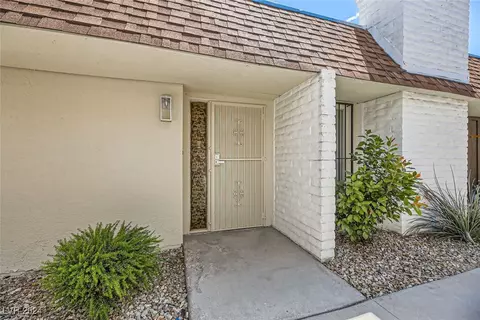 2756 Heritage Ct, Las Vegas, NV 89121