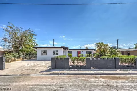 2308 La Puente St, Las Vegas, NV 89115