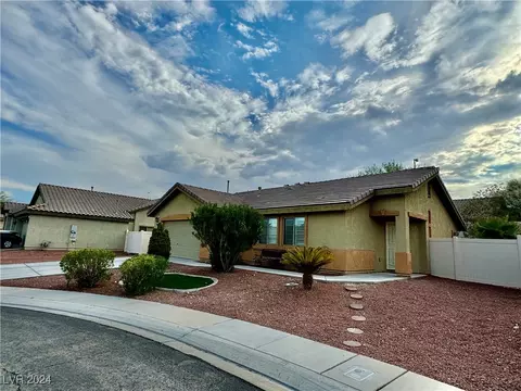 5917 Pearlie May Ct, North Las Vegas, NV 89081
