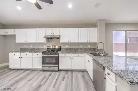 1300 Dream Bridge Dr, Las Vegas, NV 89144