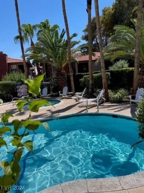 5576 W Rochelle Ave #33A, Las Vegas, NV 89103