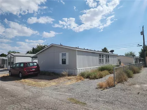 41 W Zapata Dr, Pahrump, NV 89048