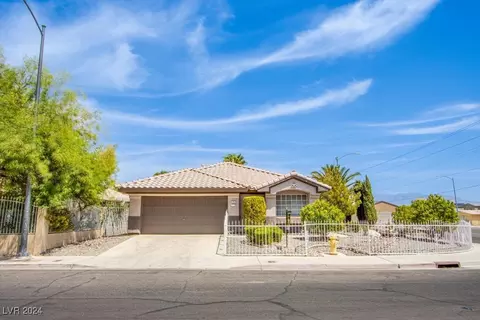 6700 Snake River Ave, Las Vegas, NV 89130