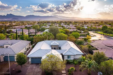 7293 Olsen Farm St, Las Vegas, NV 89131