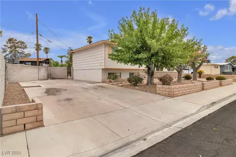 6233 Elton Ave, Las Vegas, NV 89107