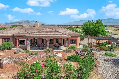 1701 Moose St, Pahrump, NV 89048