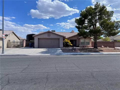 6453 Home Run Dr, Las Vegas, NV 89130
