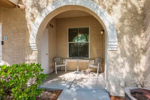 9975 Peace Way #1024, Las Vegas, NV 89147