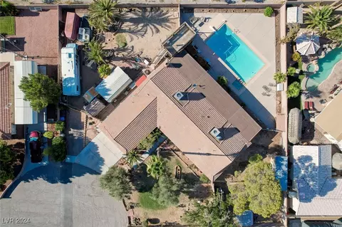 7460 Schirlls St, Las Vegas, NV 89139
