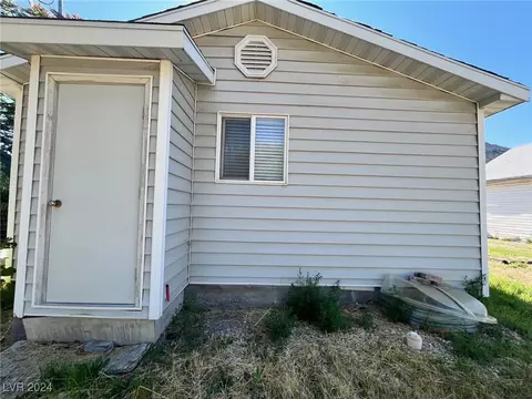 370 Ogden Ave, Ely, NV 89301 photo 9