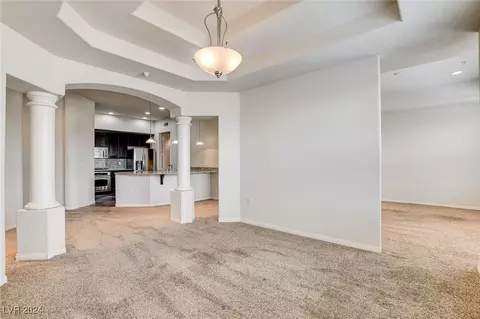 62 E Serene Ave #222, Las Vegas, NV 89123