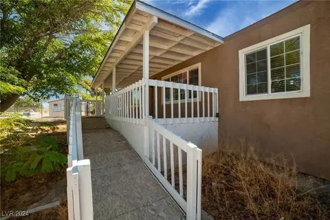 587 Elon Ln, Indian Springs, NV 89018