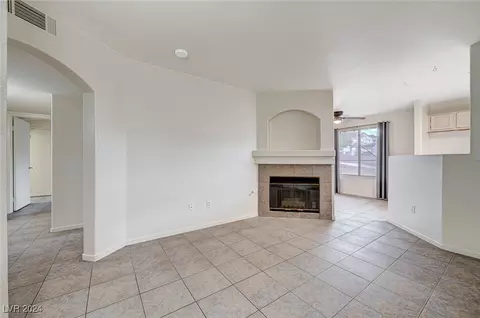 698 S Racetrack Rd #1113, Henderson, NV 89015