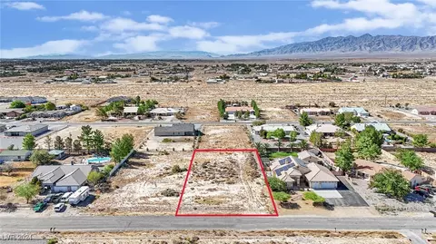 701 Intrepid St, Pahrump, NV 89048