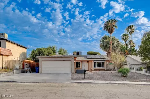 4282 Chrysalis Dr, Las Vegas, NV 89121