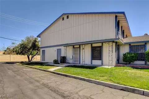 4710 Roberta St #2, Las Vegas, NV 89119