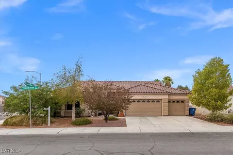 5629 Crystal Ocean St, Las Vegas, NV 89130