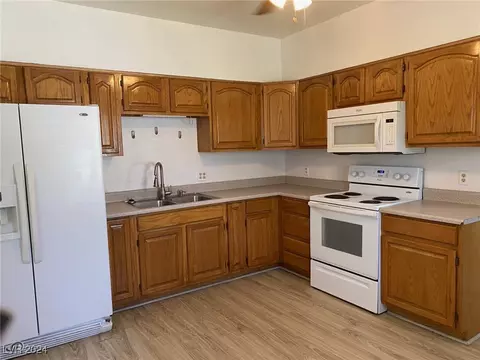 Kitchen - 1530 Mill St, Ely, NV 89301 photo 1 of 1