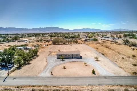 6230 Oakridge Ave, Pahrump, NV 89048