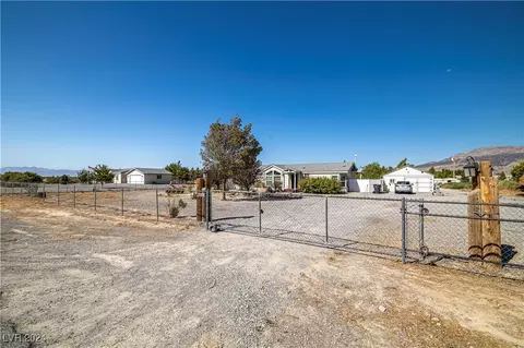 5120 Michelle Ave, Pahrump, NV 89060
