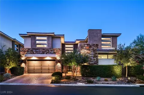 16 Garden Shadow Ln, Las Vegas, NV 89135
