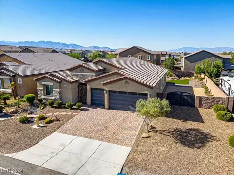 7644 W Camero Ave, Las Vegas, NV 89113