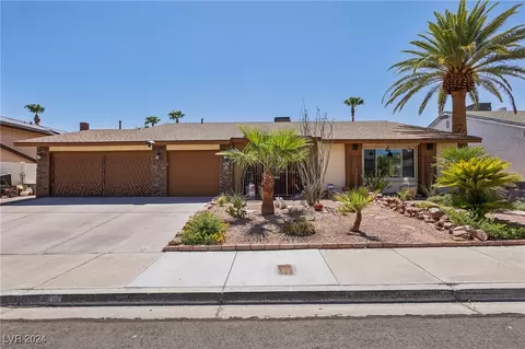 6217 Shadywood Dr, Las Vegas, NV 89146