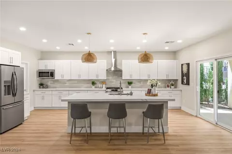 2163 Savannah River St, Henderson, NV 89044